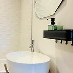 Villa Lucie, 4 A 8 Personnes *